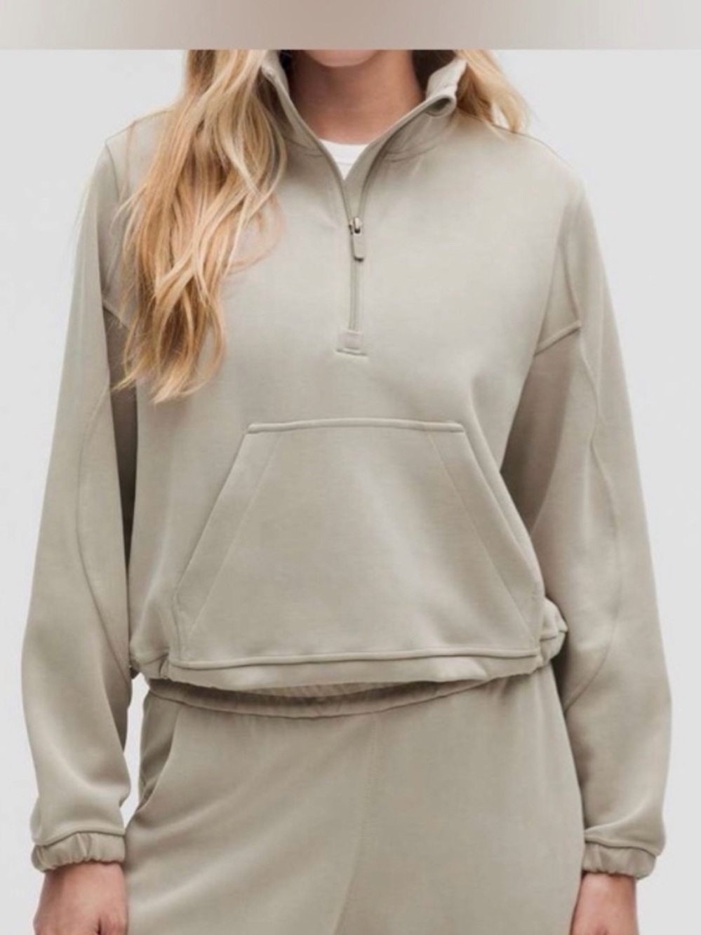 lululemon Softstreme Women's
Warm Ash grey Half-Zip Pullover size 2